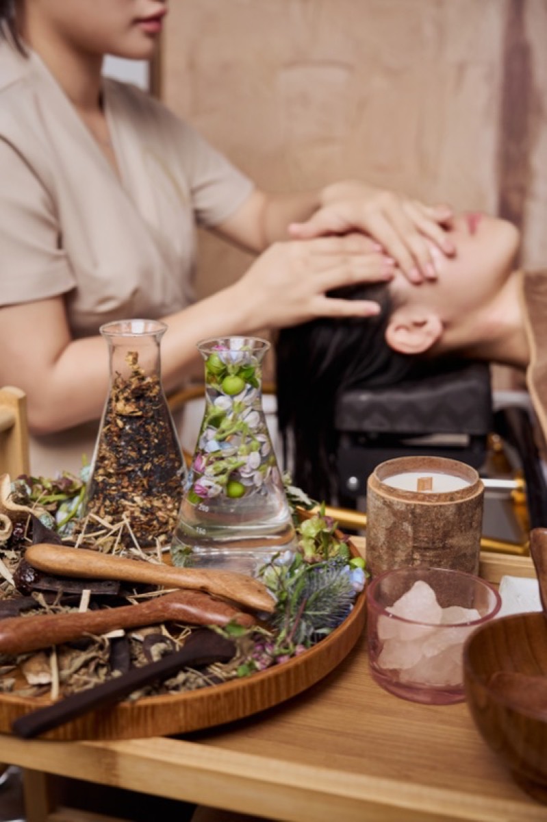 An dưỡng chuyên sâu cơ mặt